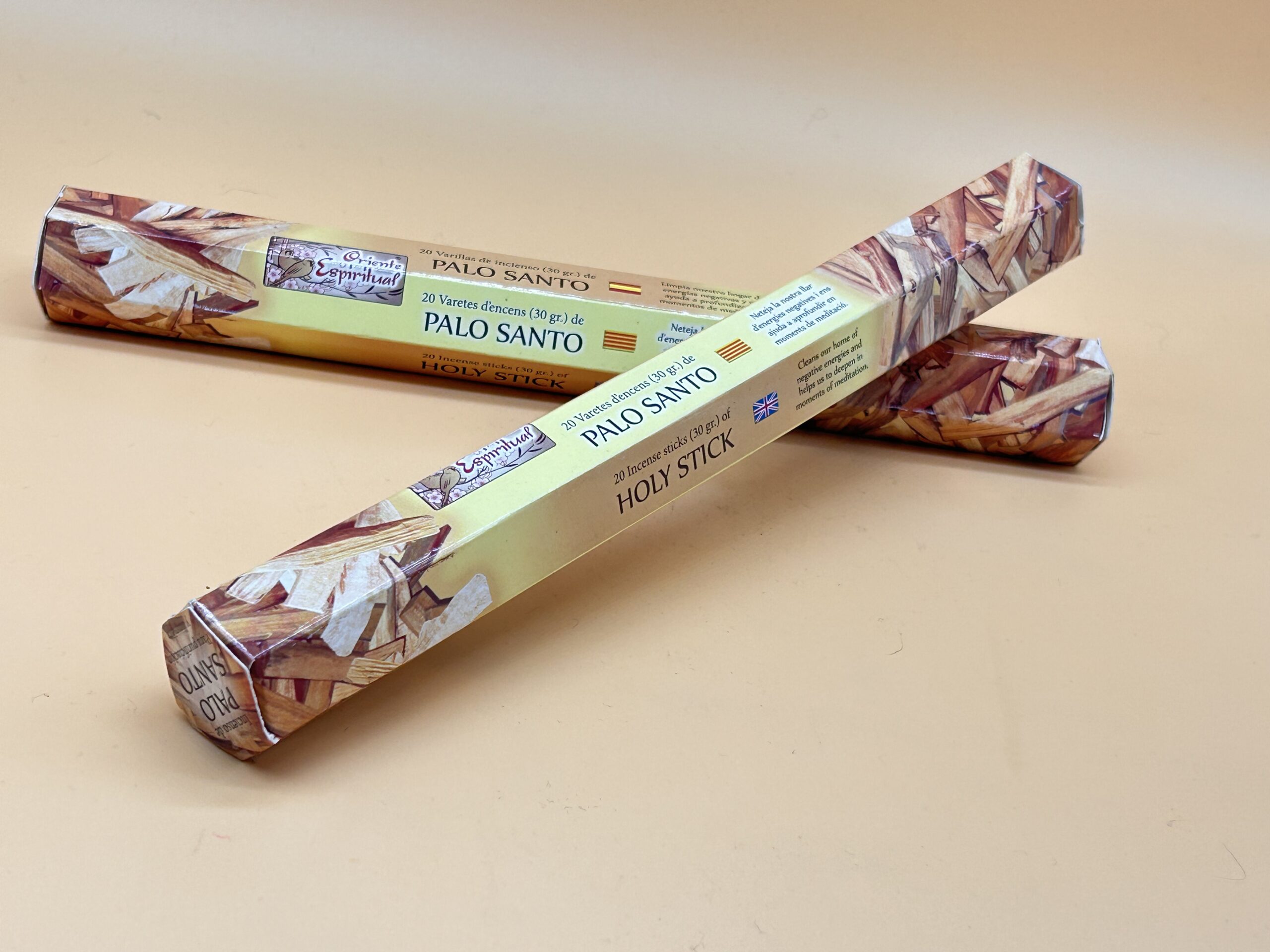 Incienso de Palo Santo Bendecido por Rocío Rosado