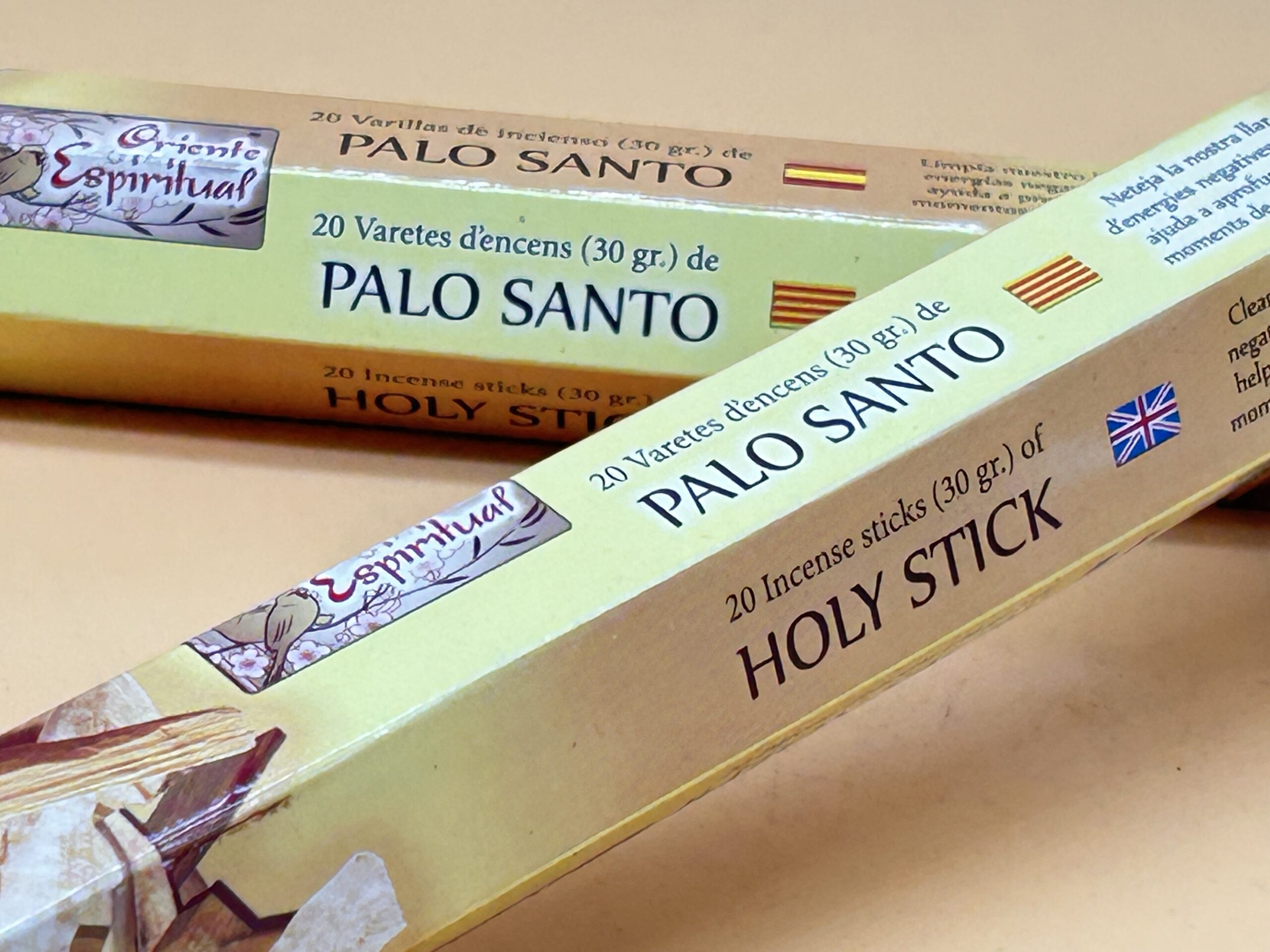 Incienso de Palo Santo Bendecido por Rocío Rosado - Imagen 2