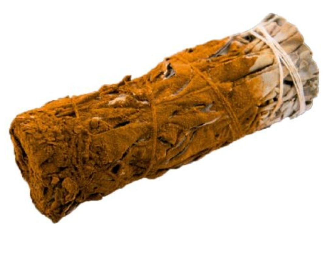 atado de salvia blanca impregnado de canela
