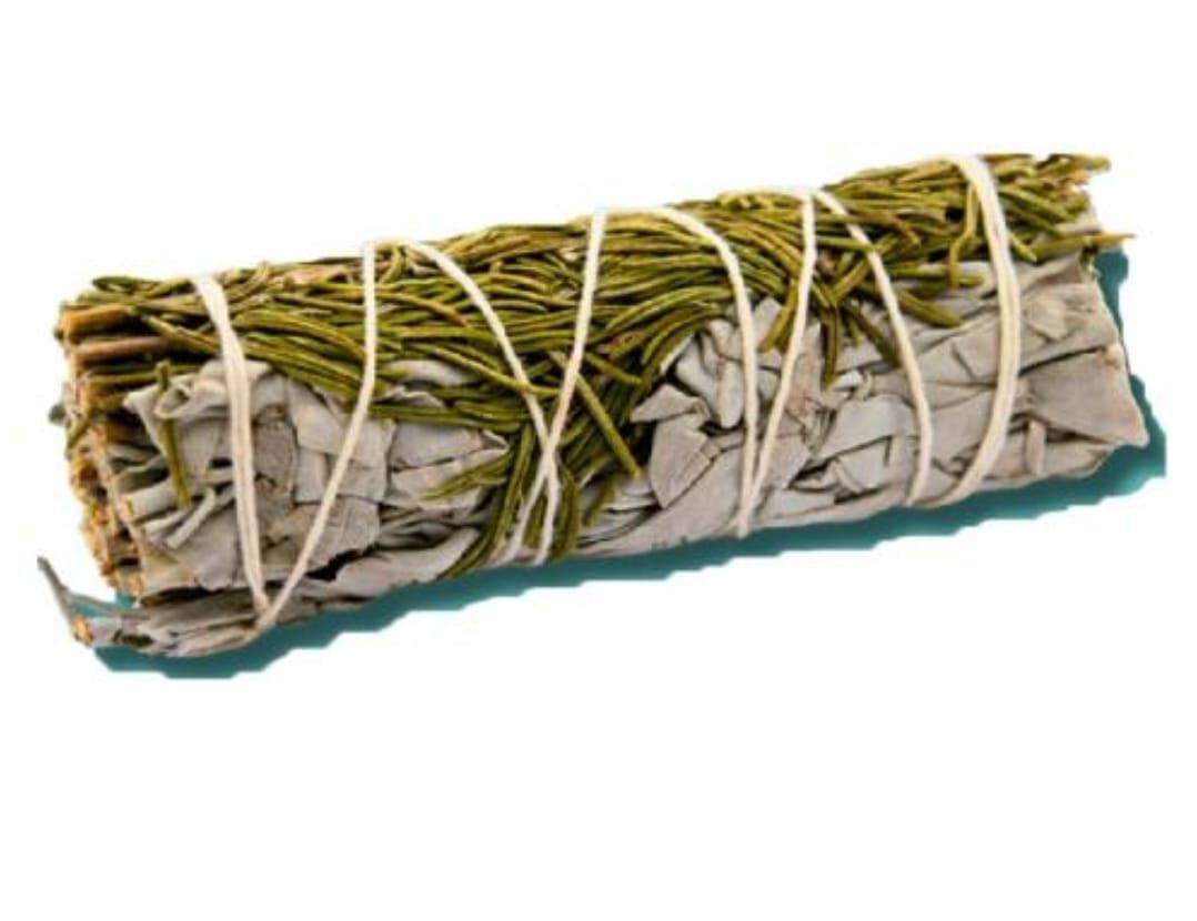 atado de salvia blanca y romero