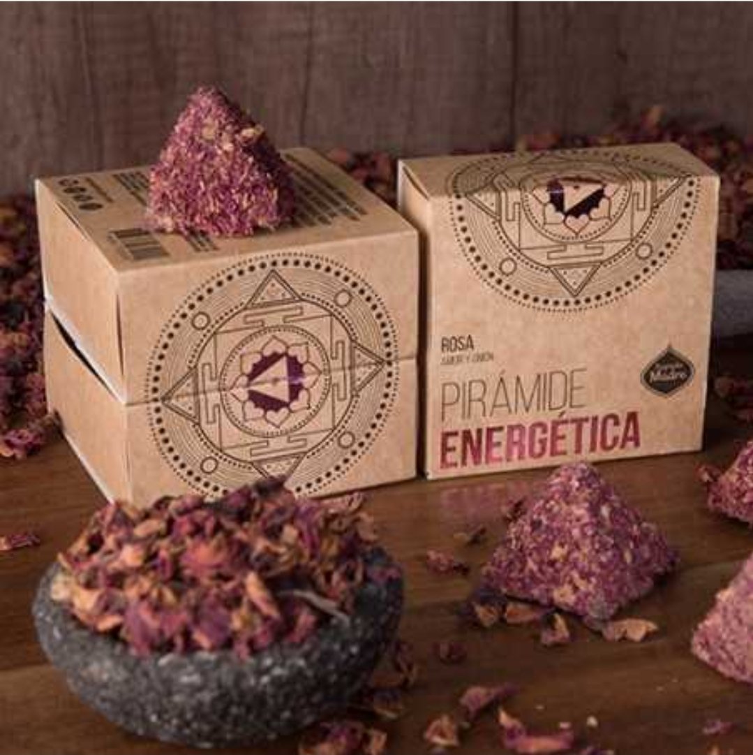 Pirámide energética Rosa ,Sagrada Madre
